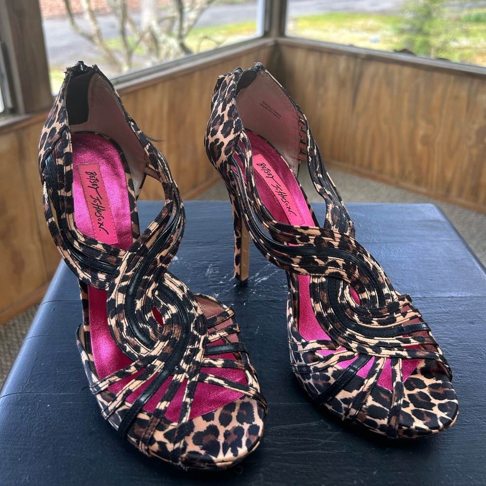 Leopard print Betsy Johnson stilettos